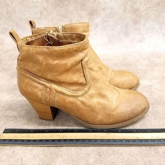 Pink & Pepper Womens Size 8 Brown Side Zip 2" Heels Ankle Boots Booties - Picture 8 of 11